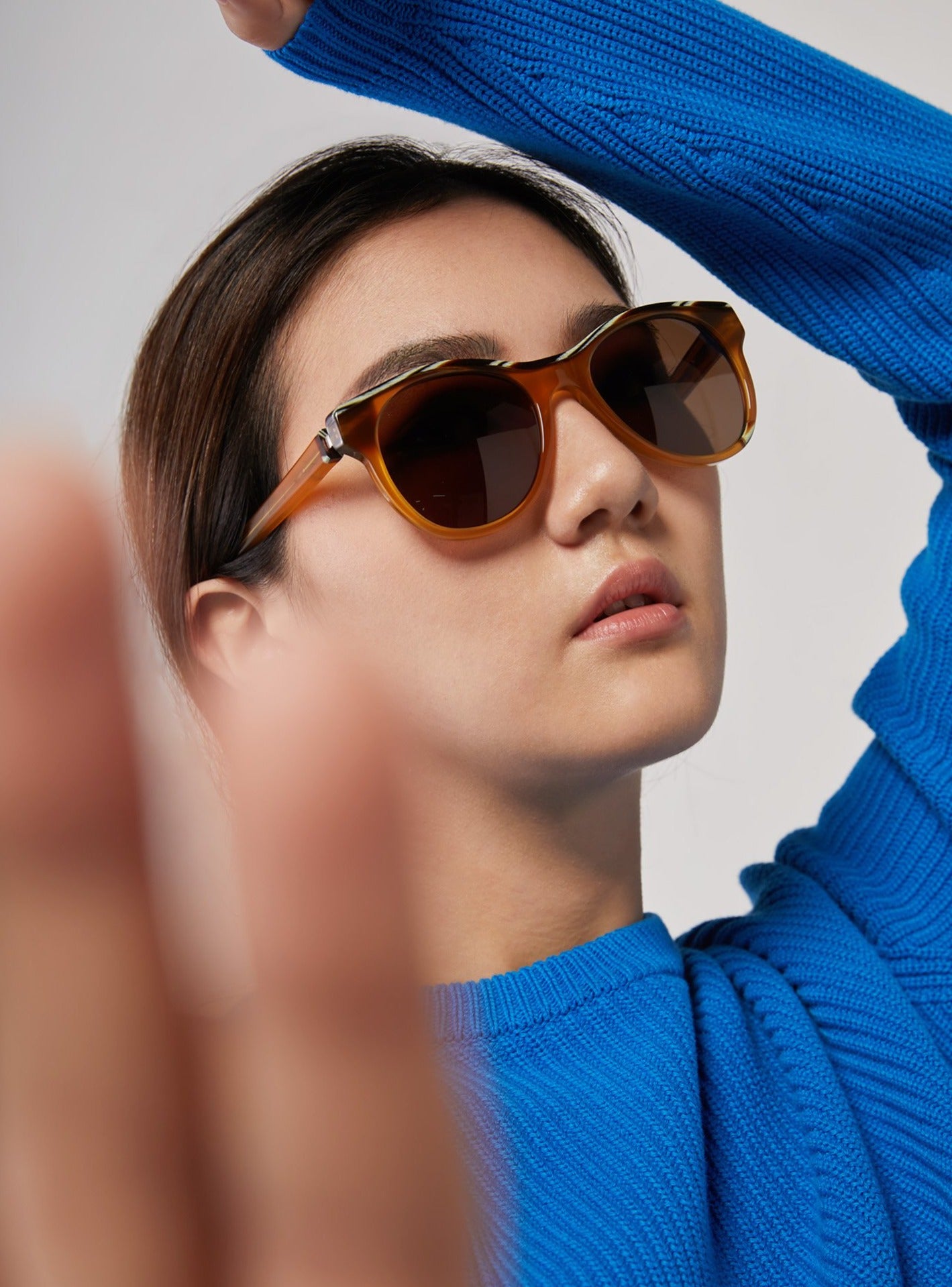 Paolo Seminara義大利手工設計款 dade.e DOLPH 橢圓框墨鏡 透黃褐