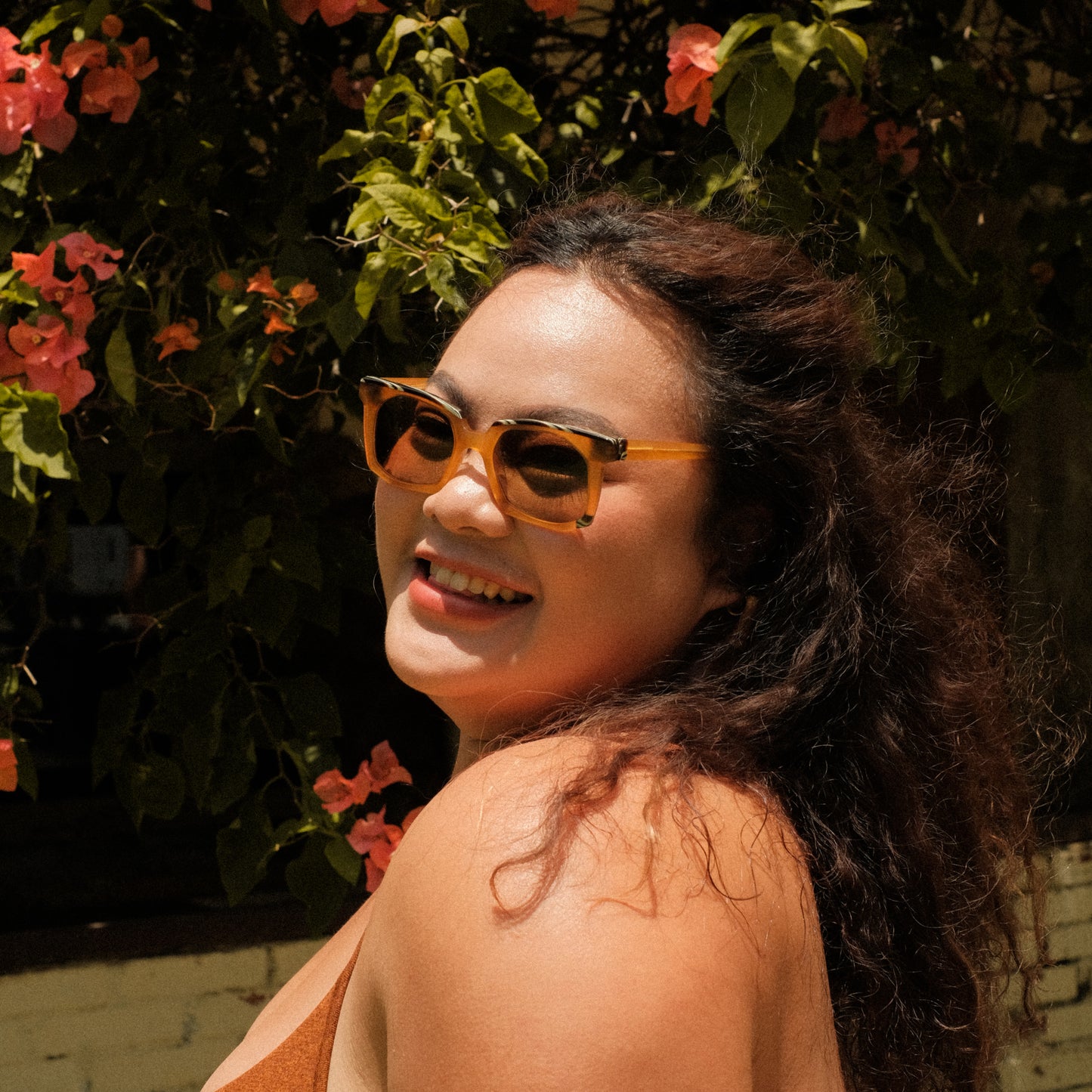 Paolo Seminara義大利手工設計款 dade.e CHRISTIAN 不規則方框墨鏡 透黃褐